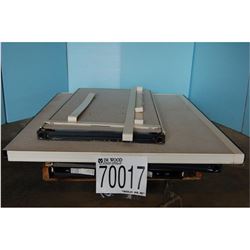 Modular work station, LOCATION AND CONTACT INFORMATION: AREA 7 Troy: Joe Wares, EMS 334.670.2461 299