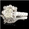Image 2 : 18K Gold 1.73ctw Diamond Ring
