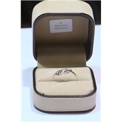 STERLING SILVER CUBIC ZIRCONIA RING
