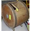 Image 1 : VINTAGE BUTTER CHURN