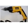 Image 1 : 1/2" DEWALT ELECTRIC DRILL
