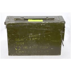 VINTAGE AMMUNITIONS CANISTER