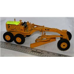 DIECAST CATERPILLR GRADER