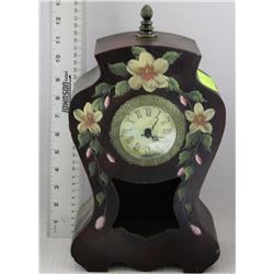 WOODEN MANTLE CLOCK
