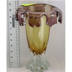 RETRO BLOWN GLASS VASE