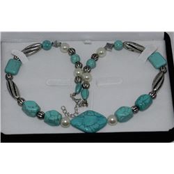 TURQUOISE NECKLACE