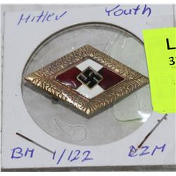 HITLER YOUTH PIN - MARKED RZM & BM 1/122