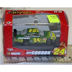 JEFF GORDON NASCAR MODEL CAR