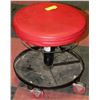 Image 1 : RED AND BLACK SHOP STOOL