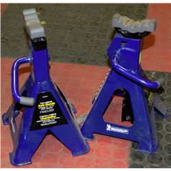 PAIR OF 2 TON AXLE STANDS