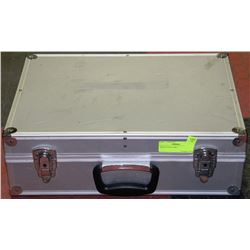 METAL TOOL CASE