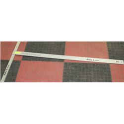 RICHARD 18500 T SQUARE