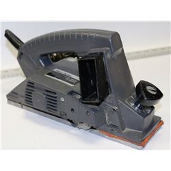 BLACK & DECKER 3-1/4" HEAVY DUTY PLANER