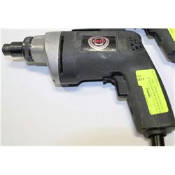 BLACK & DECKER INDUSTRY & CONSTRUCTION MODEL DRILL