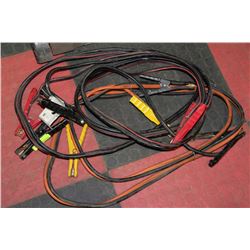 2 PAIRS OF BOOSTER CABLES