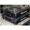 Image 1 : TWO PIONEER CD DJ MIXERS