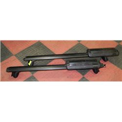 PAIR OF HEAVY DUTY ADJUSTABLE ROOF RACKS