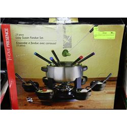 NEW 23 PIECE LAZY SUSAN FONDUE SET
