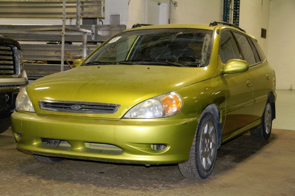 02 Kia Rio Rxv