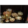Image 2 : ESTATE COLLECTION OF VINTAGE DEPRESSION GLASS