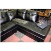 Image 7 : LARGE BLACK LEATHERETTE SECTIONAL WITH OTTOMAN
