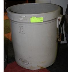 MEDALTA 5 GALLON CROCK