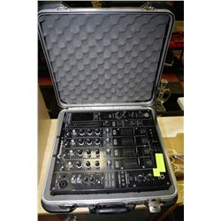 PIONEER MIXING TABLE