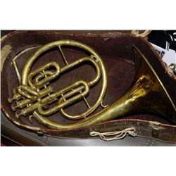VINTAGE BRASS LAMONTE FRENCH HORN