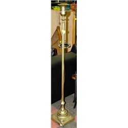 VINTAGE ESTATE GOLD TONE FLOOR LAMP