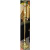 Image 1 : VINTAGE ESTATE GOLD TONE FLOOR LAMP