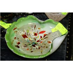 UNIQUE MULTI-COLOURED ART GLASS DISH