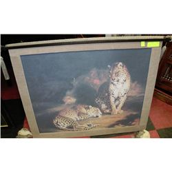 CHEETAH HANGING FABRIC AND METAL PICTURE