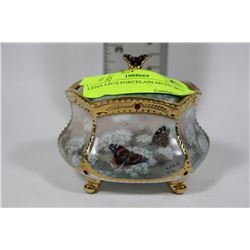 LENA LIU'S PORCELAIN MUSIC BOX
