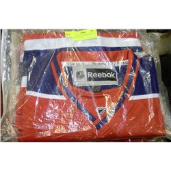 NEW CONNOR MCDAVID JERSEY ON CHOICE - SIZE M