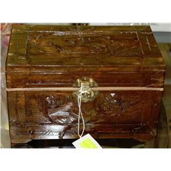 WOOD DECORATIVE BOX