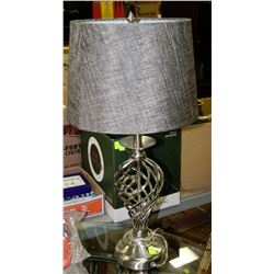 METAL DESIGNER LAMP