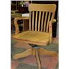 Image 1 : ESTATE OAK OFFICE CHAIR