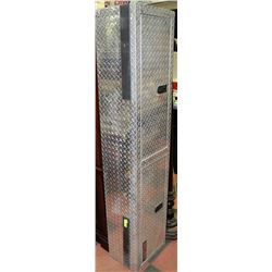 6' ALUMINUM CHECKERED PLATE STORAGE BOX