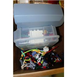 BOX OF KNEX PIECES