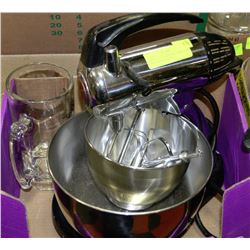 BOX WITH SUNBEAM MIXERMASTER AND GLASS PITCHER