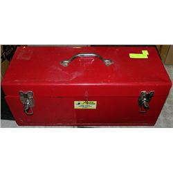 21" RED BEAVER TOOL CHEST & CONTENTS