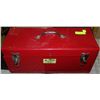 Image 1 : 21" RED BEAVER TOOL CHEST & CONTENTS