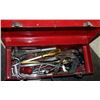 Image 2 : RED CRAFTSMAN 19" TOOL BOX WITH CONTENTS
