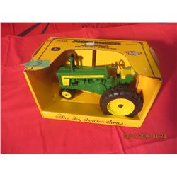 1/16 Scale John Deere 720 Narrow Front Toy Tractor Times #5844TA