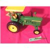 Image 3 : 1/16 Scale John Deere 4010 1993 National Farm Toy Show Collector Edition #5716PA