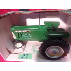 1/16 Scale Oliver 770 Narrow front Collector Edition by Spec Cast