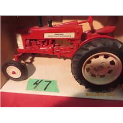 1/16 Scale Farmall 350 #418 (White wheel, Black stack)