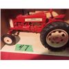 Image 1 : 1/16 Scale Farmall 350 #418 (White wheel, Black stack)