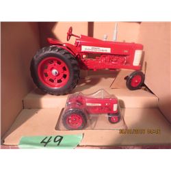 1/16 Scale Farmall 350 w/ 1/64 350 #630