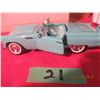 Image 1 : 1/24 Scale 1956 Ford Thundebird by Franklin Mint